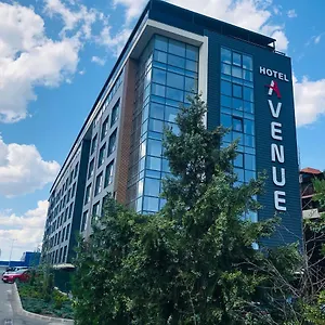 https://avenue.primorskohotels.com